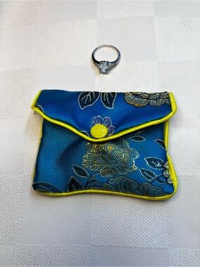 Oval Blue Silver Plated Statement Ring with Floral Brocade Pouch, 7